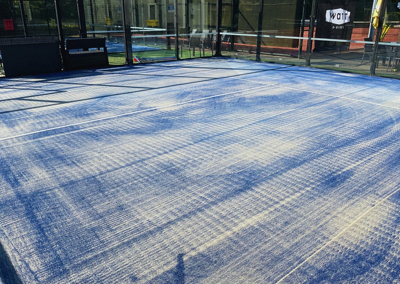 Zand en infill voor kunstgras banen