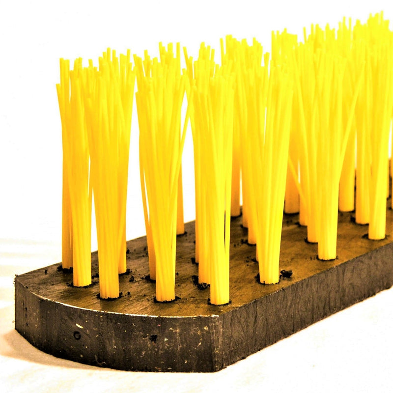 Losse bezem geel voor de kleine driehoeksbezem